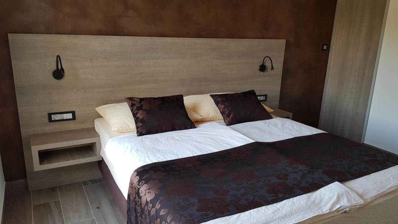Premium Appartments Suha Punta Kampor Ngoại thất bức ảnh